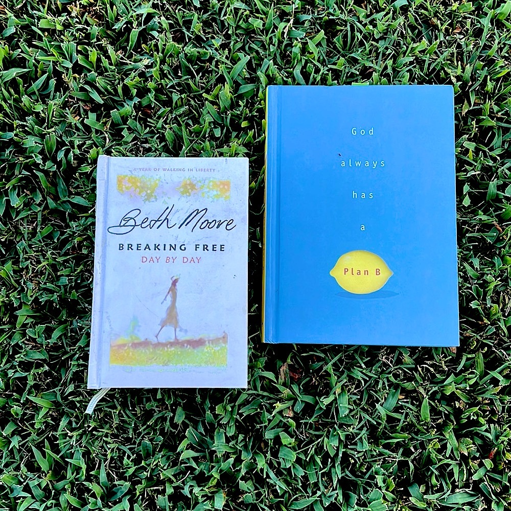 Daily Devotions for Women